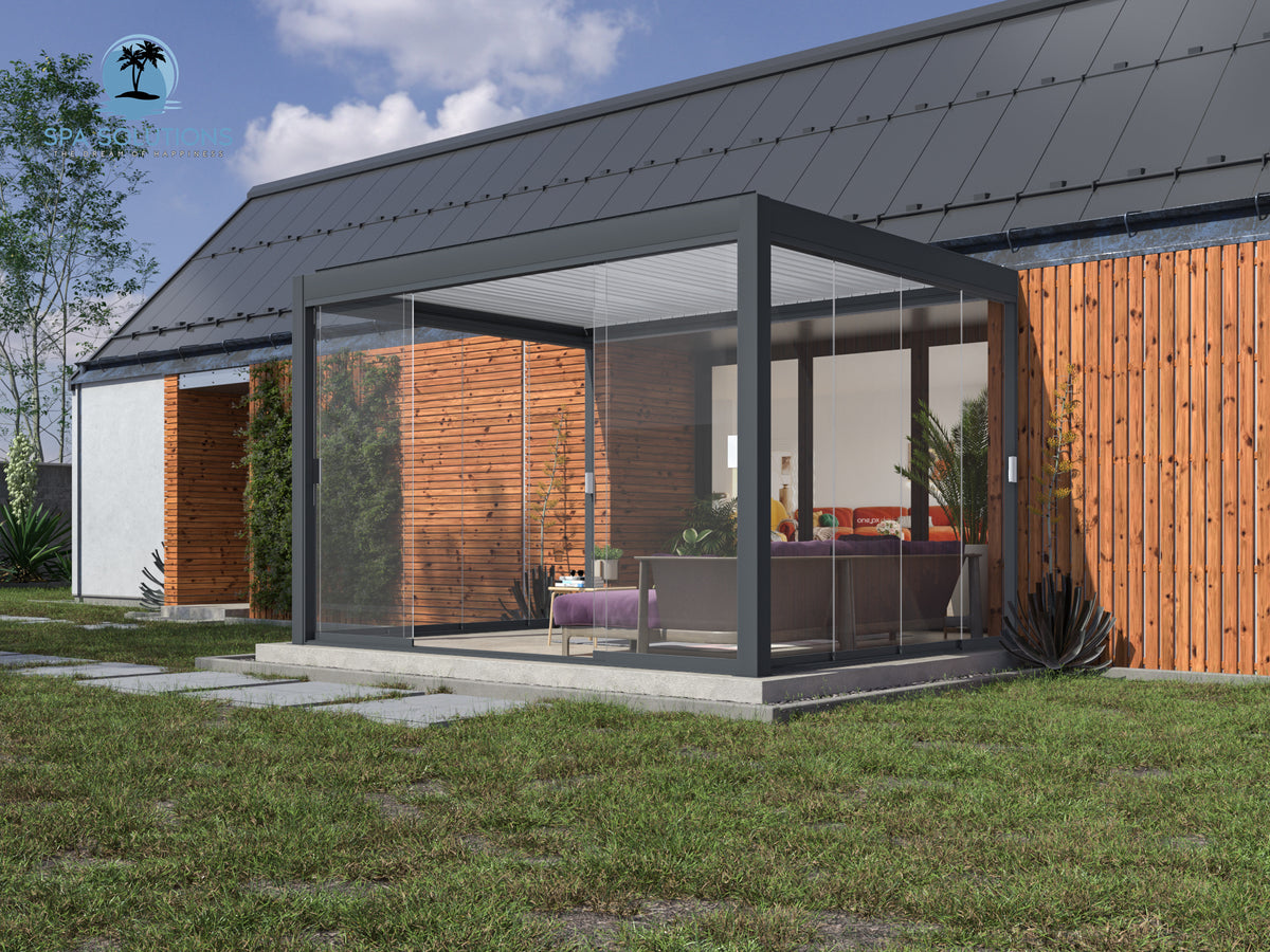 Pergola in alluminio: vantaggi di una parete in vetro